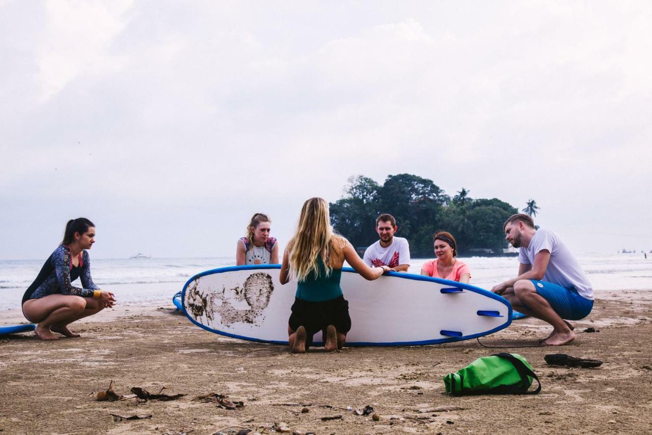 Mellow Hostel Sri Lanka アハンガマ エクステリア 写真