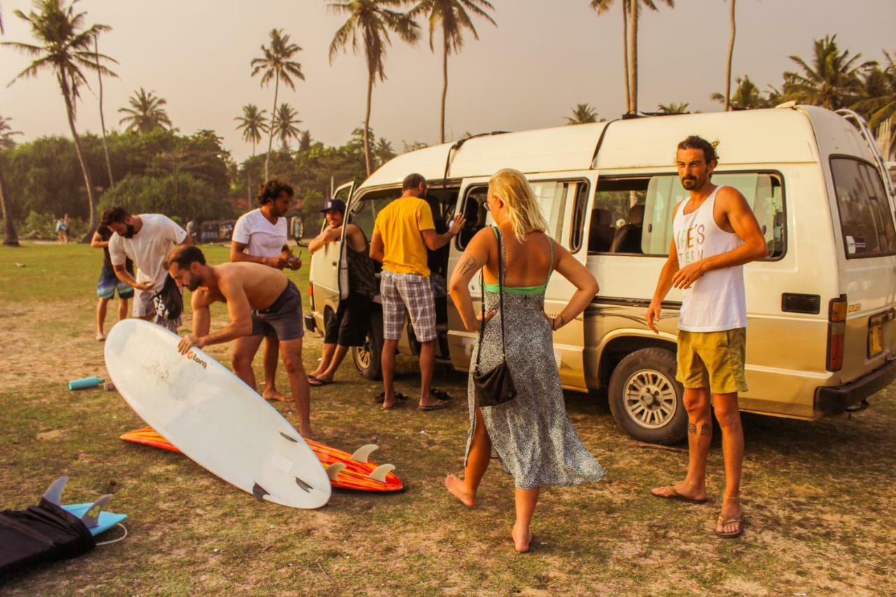 Mellow Hostel Sri Lanka アハンガマ エクステリア 写真